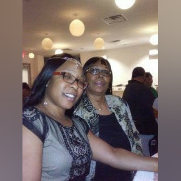 Meet your Posher, Scottie - Picture 9 of 16